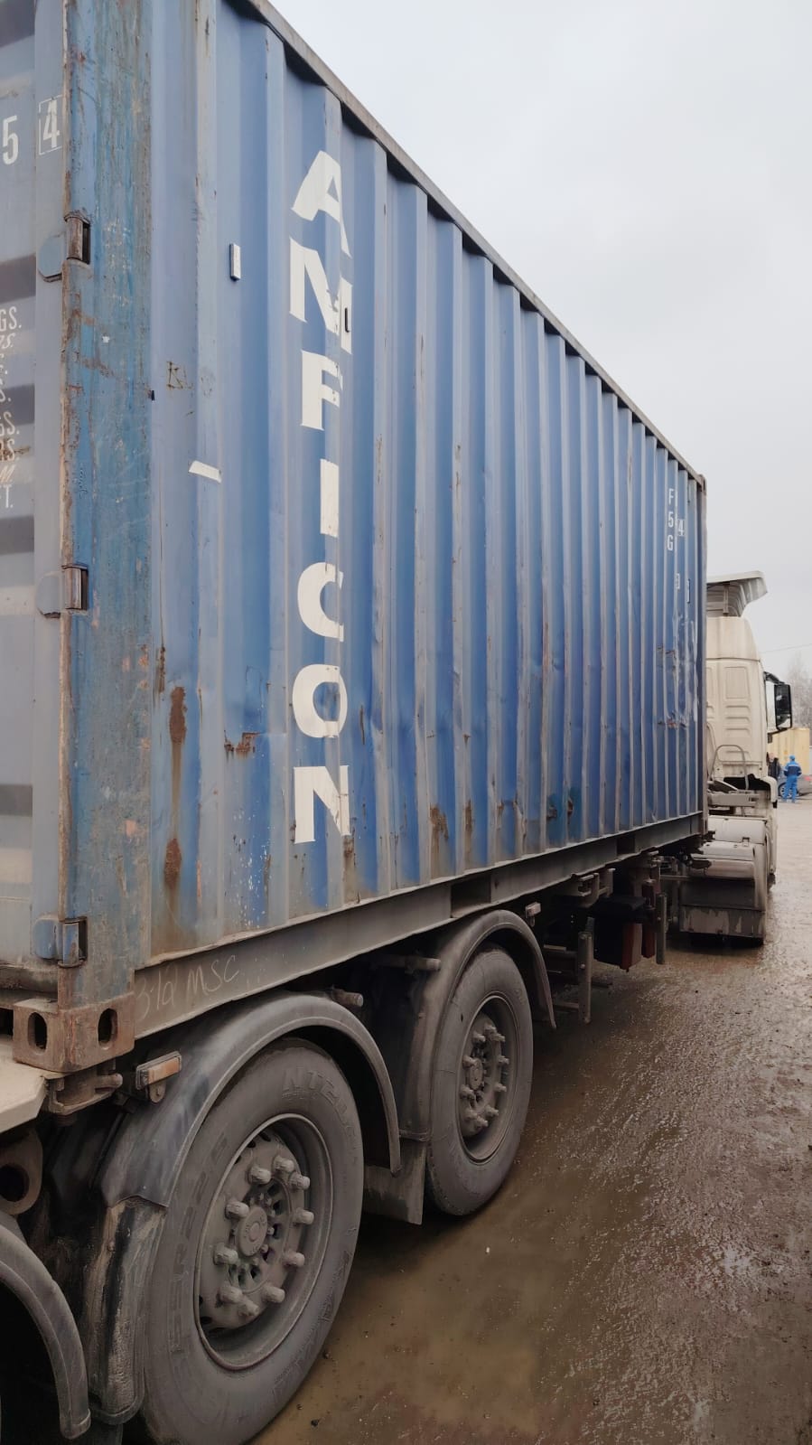 Морской контейнер AMFU3054154