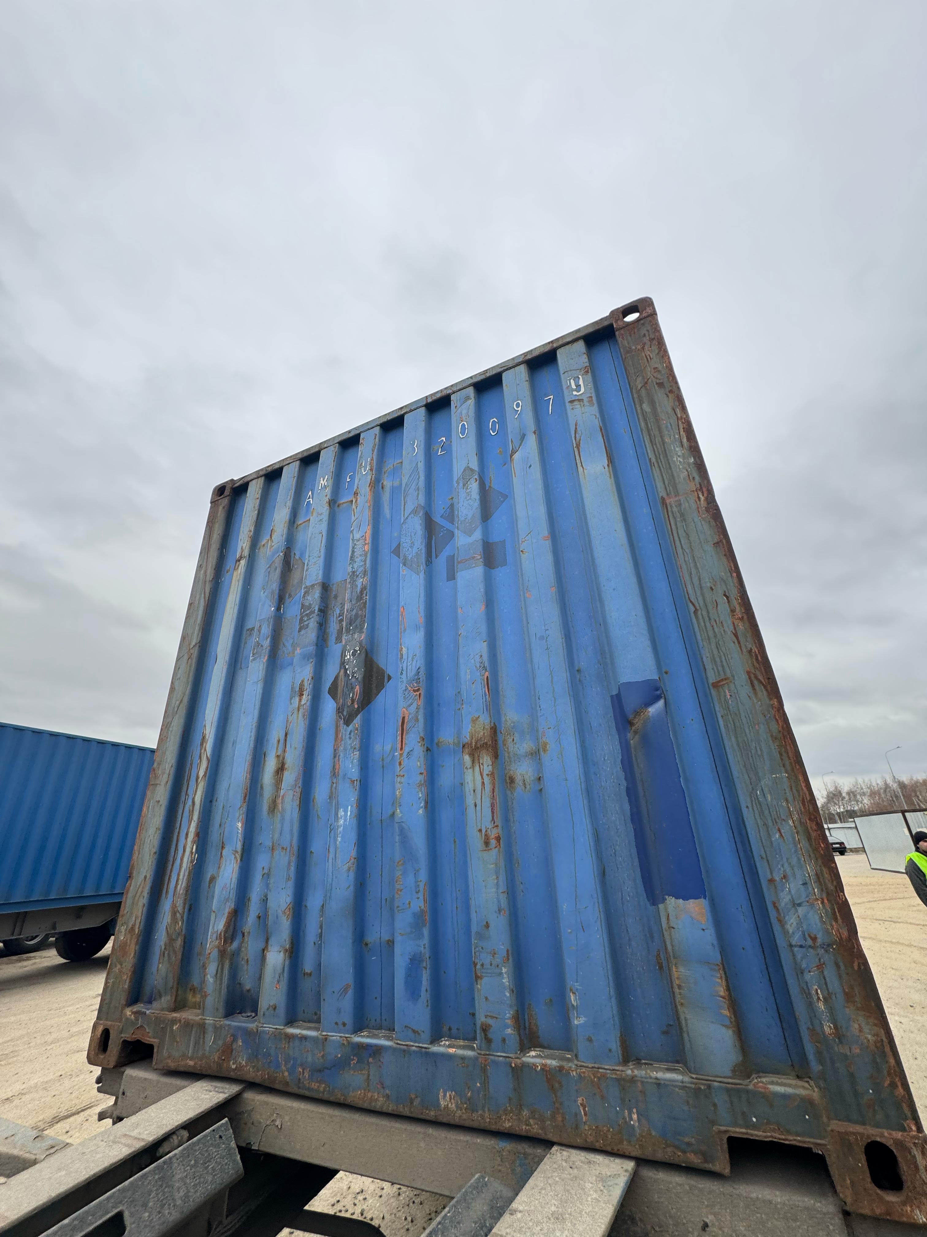 Морской контейнер AMFU3200979