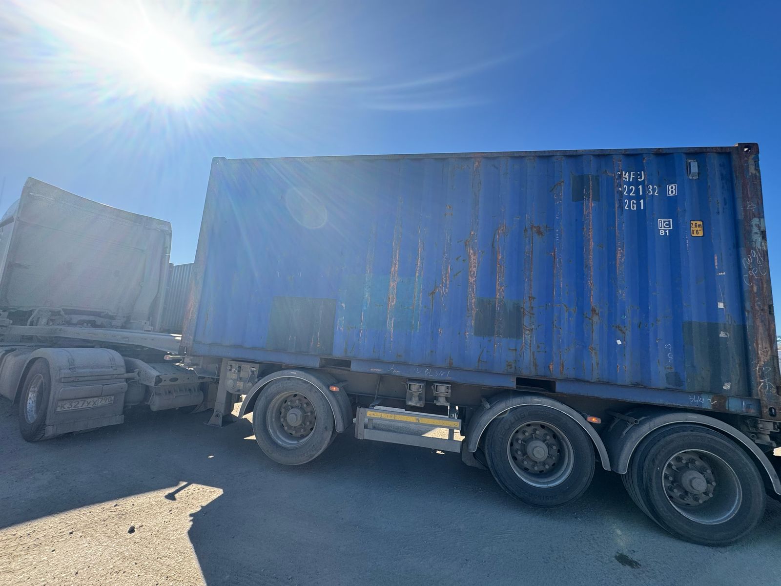 Морской контейнер AMFU3221328