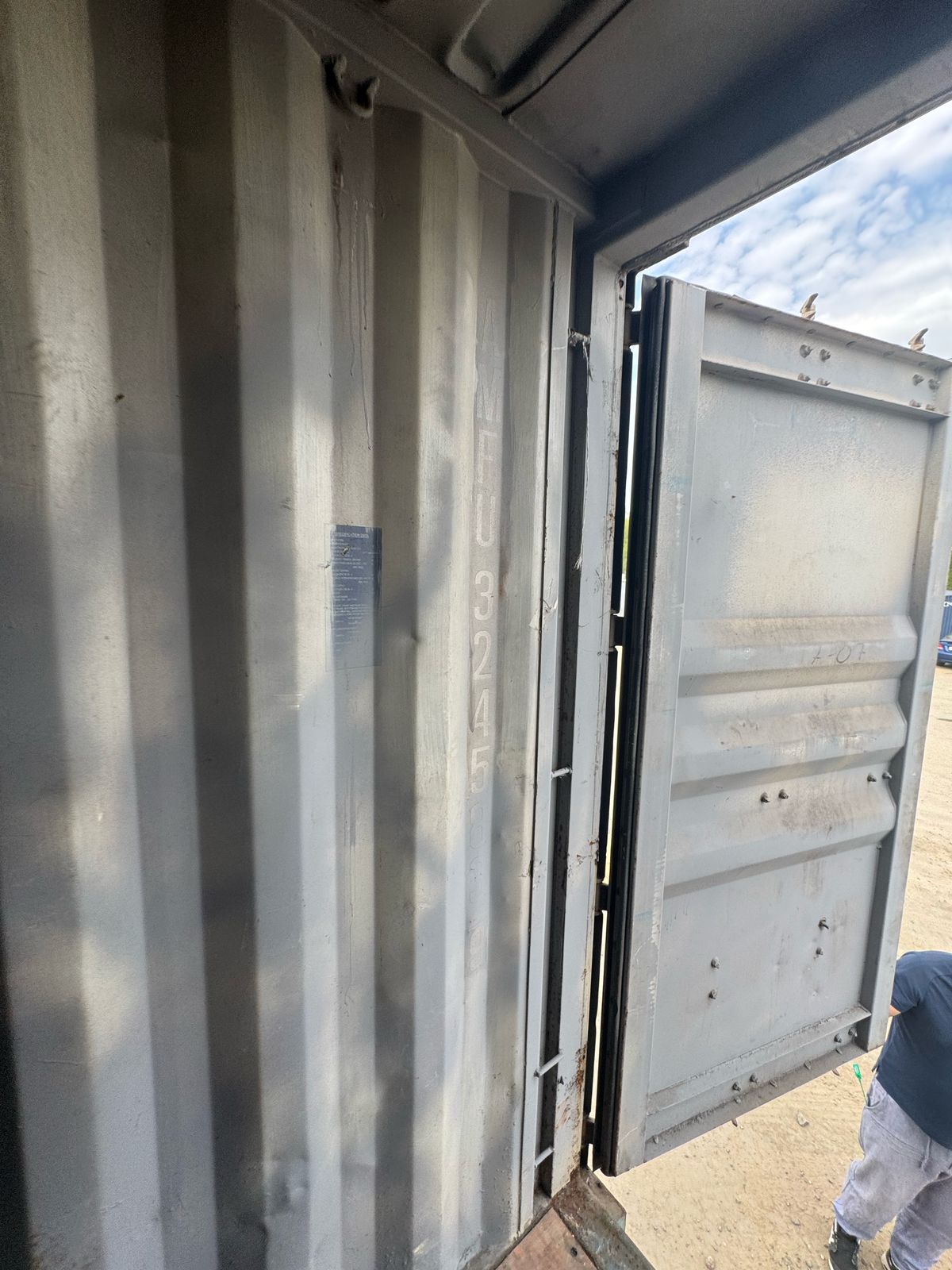 Морской контейнер AMFU3245839