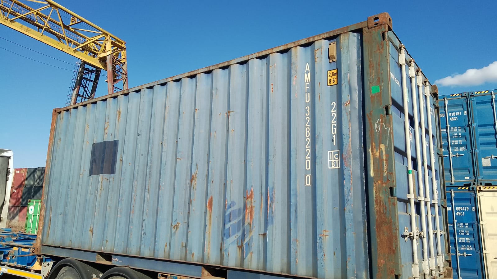 Морской контейнер AMFU3282200