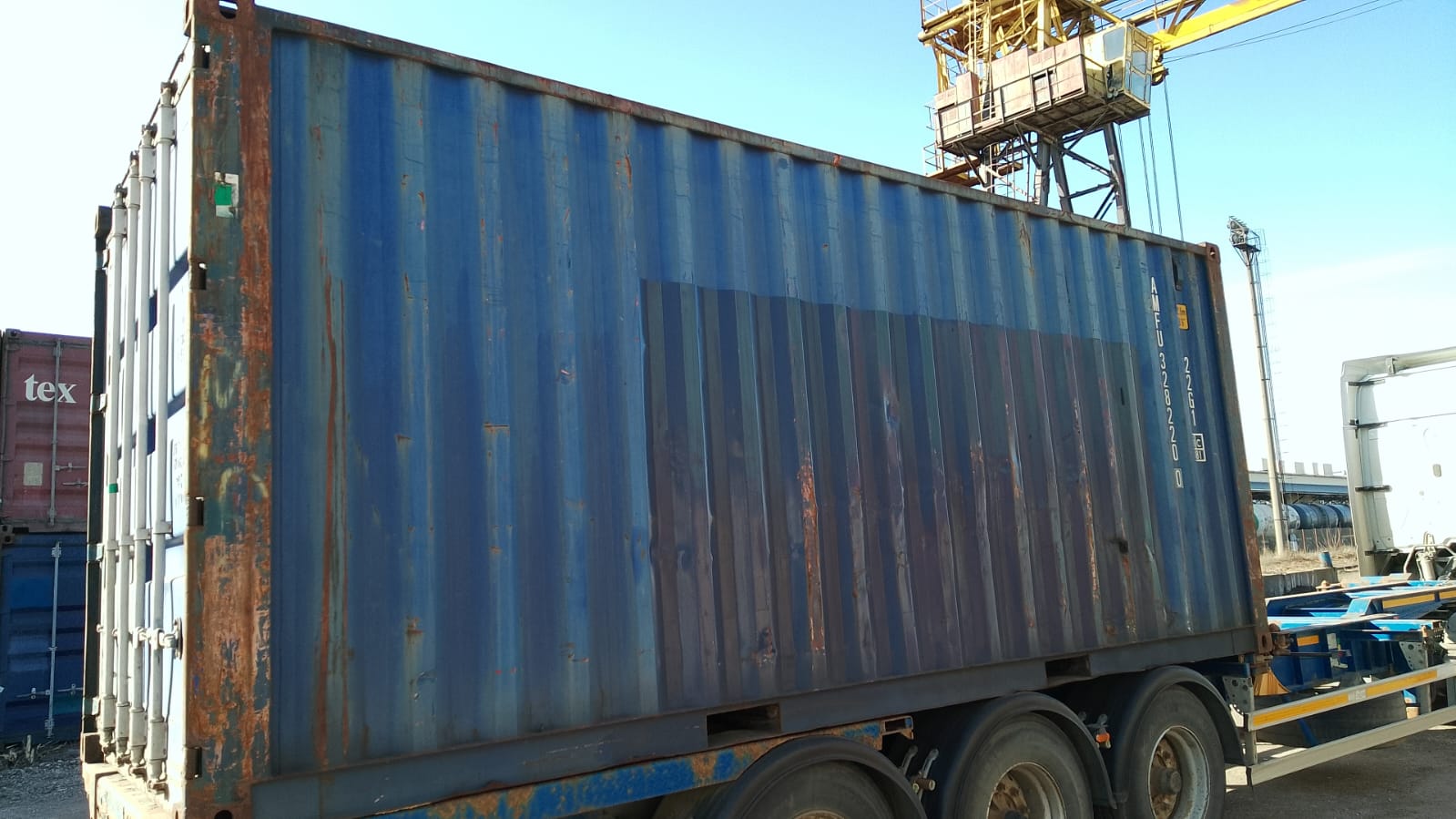 Морской контейнер AMFU3282200