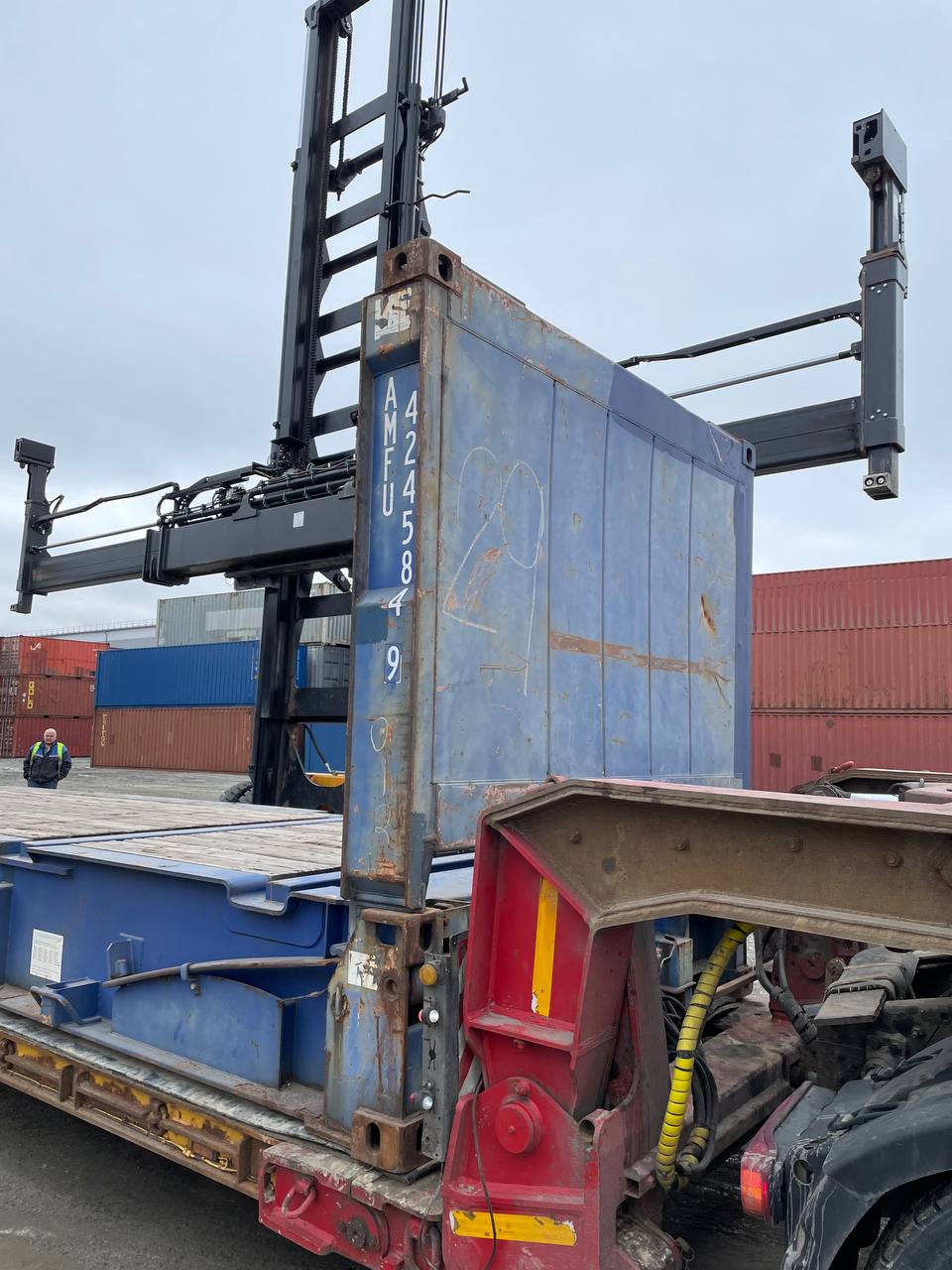 Морской контейнер AMFU4245849