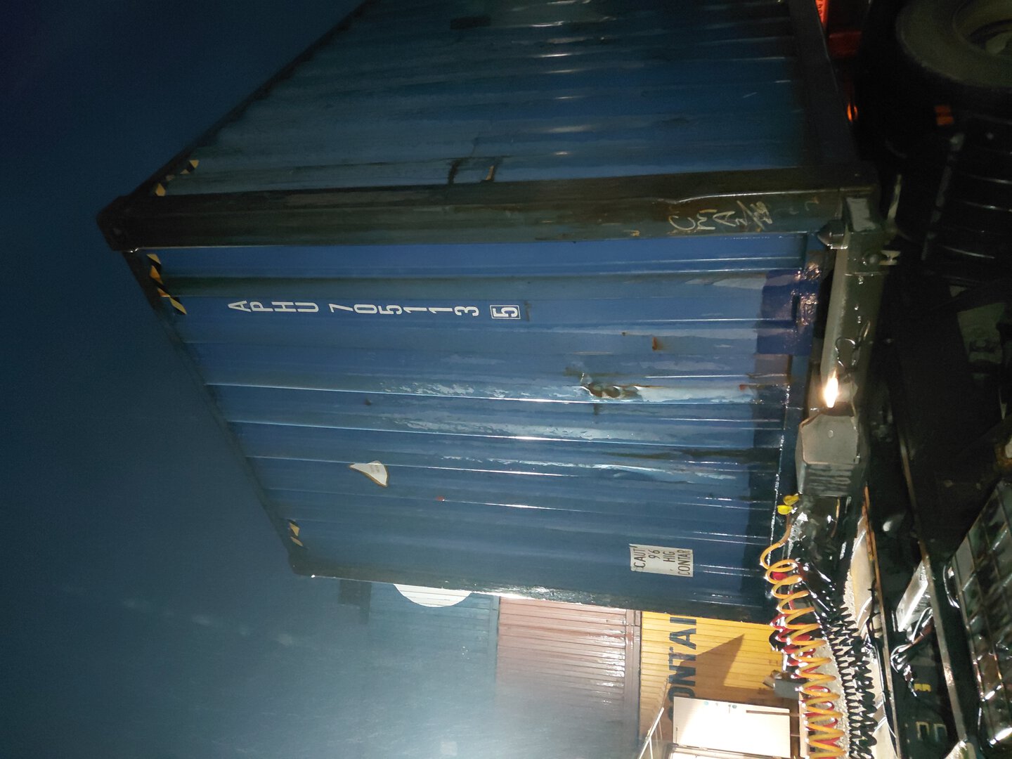 Морской контейнер APHU7051135