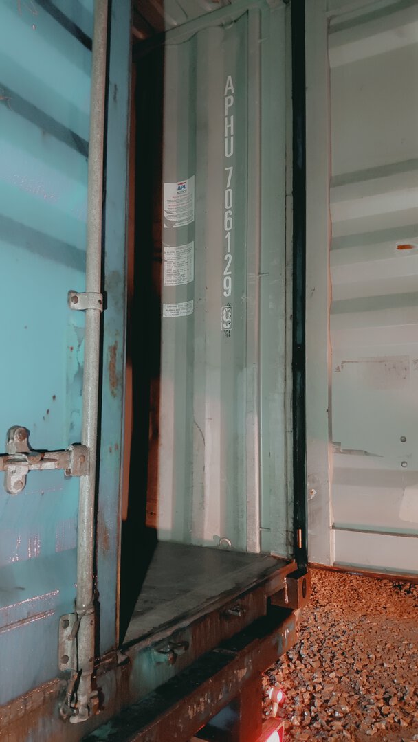 Морской контейнер APHU7061299