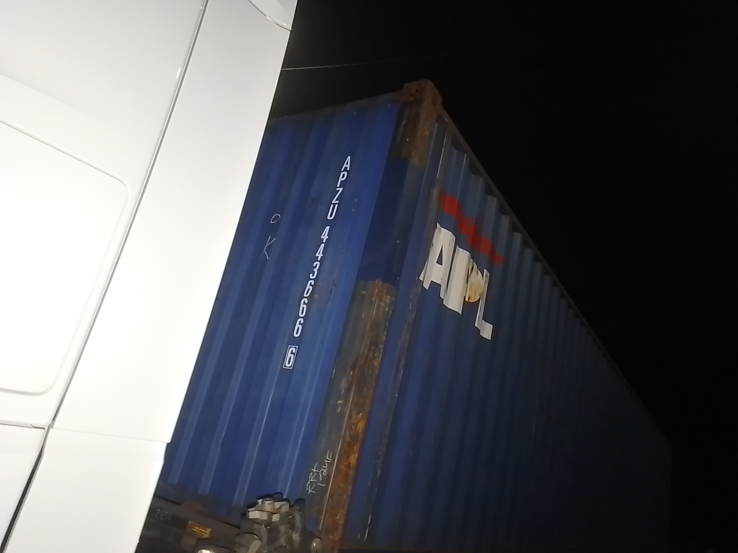 Морской контейнер APZU4436666