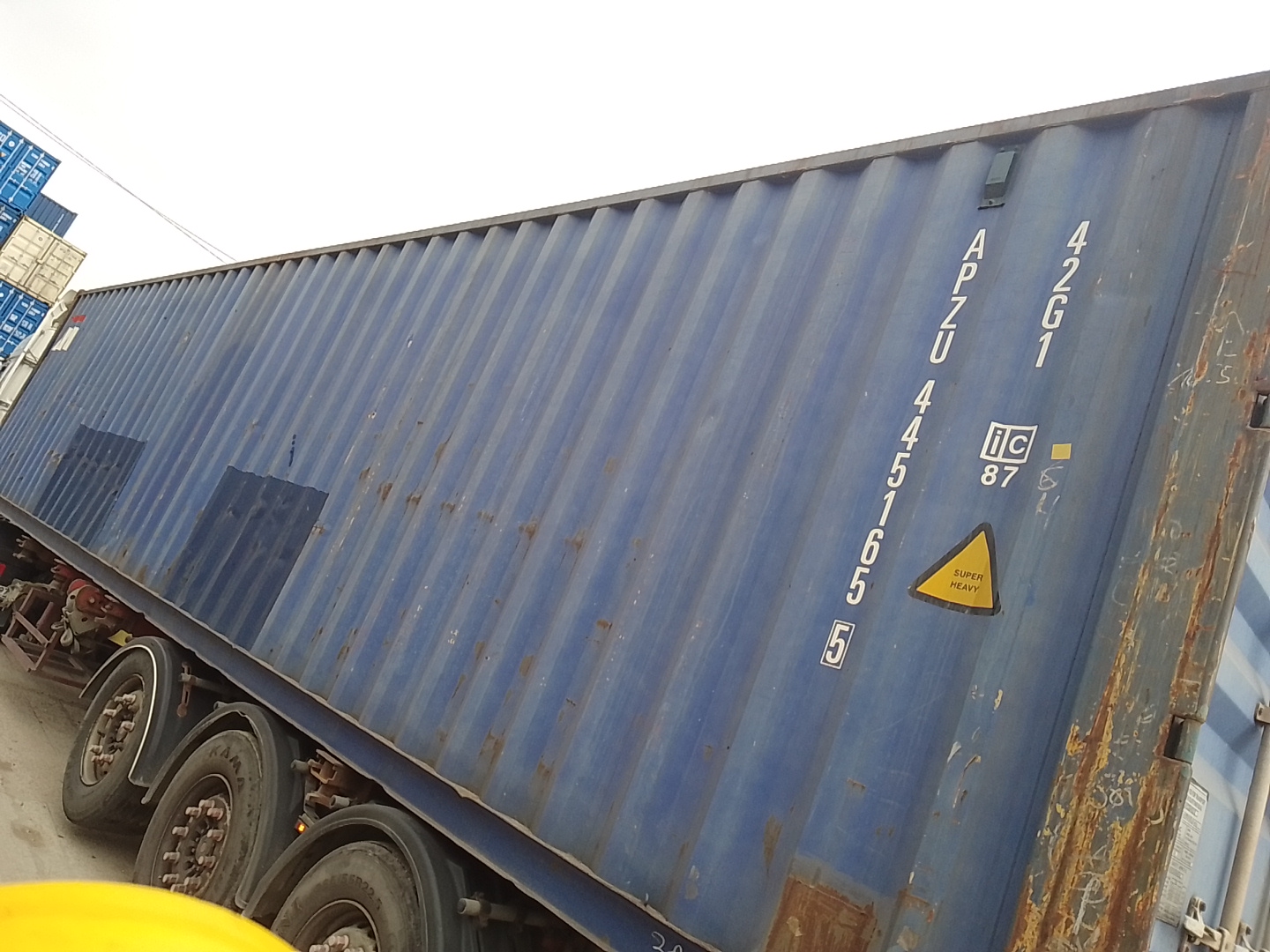 Морской контейнер APZU4451655