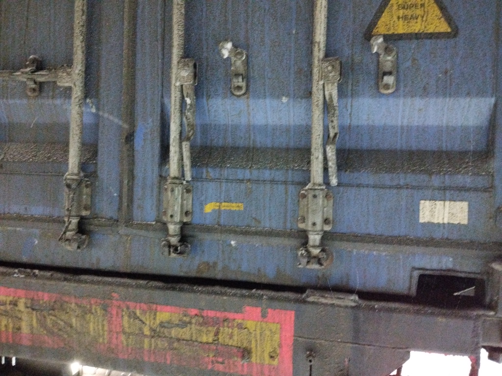 Морской контейнер APZU4490327