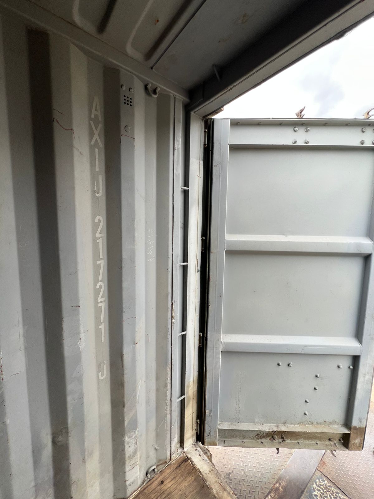 Морской контейнер AXIU2172710