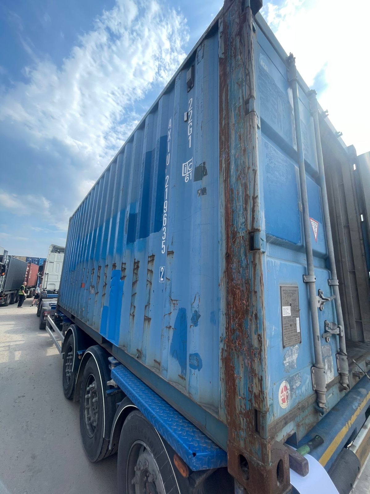 Морской контейнер AXIU2196352