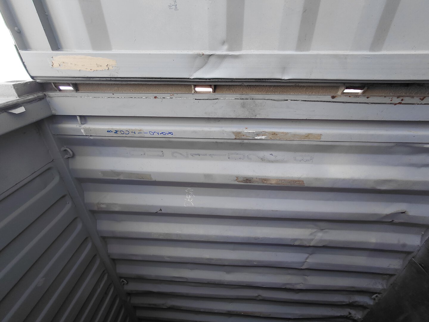 Морской контейнер BMOU2110288