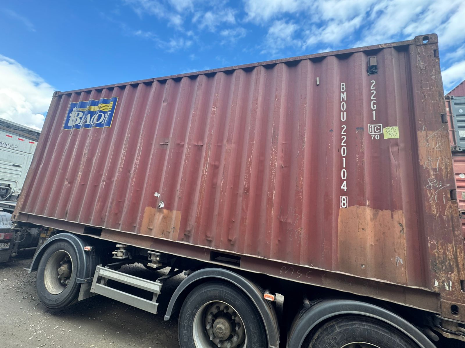 Морской контейнер BMOU2201048