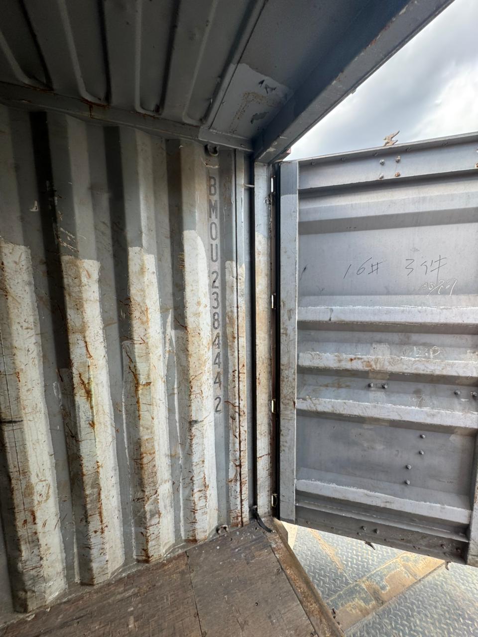 Морской контейнер BMOU2384442