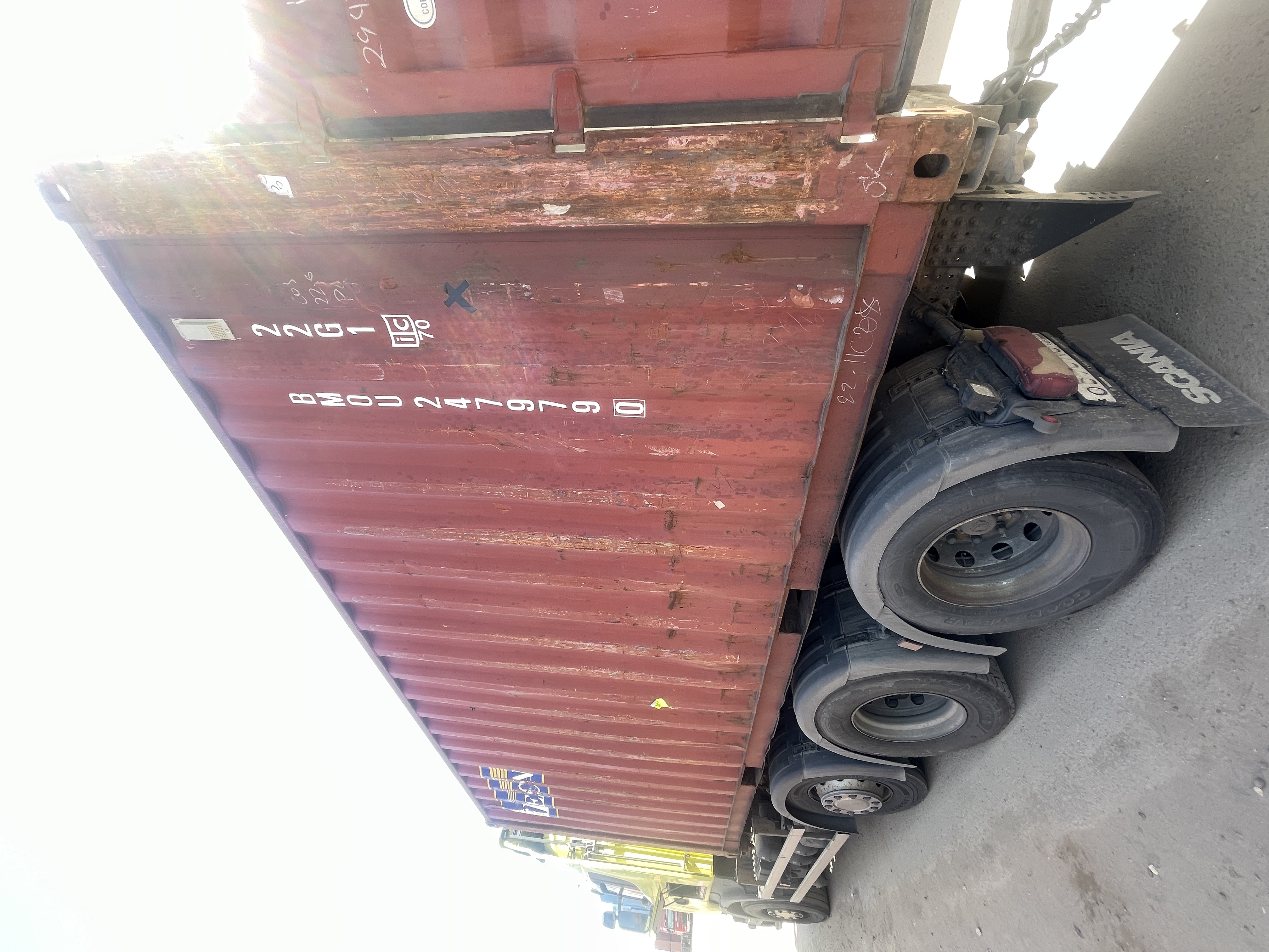 Морской контейнер BMOU2479790