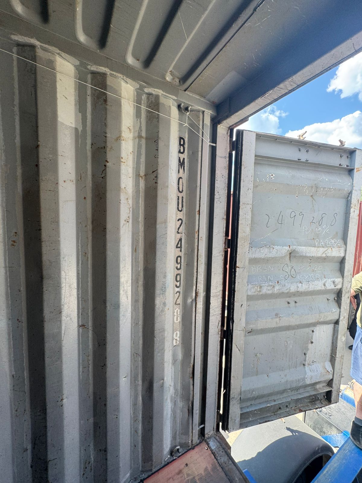 Морской контейнер BMOU2499288