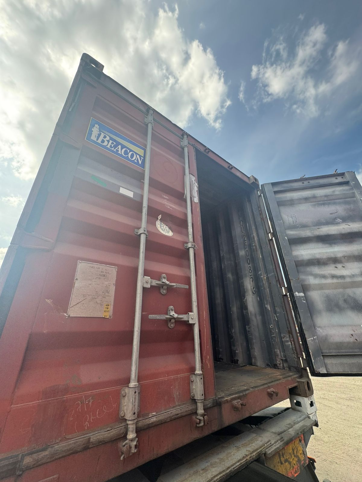 Морской контейнер BMOU2500856