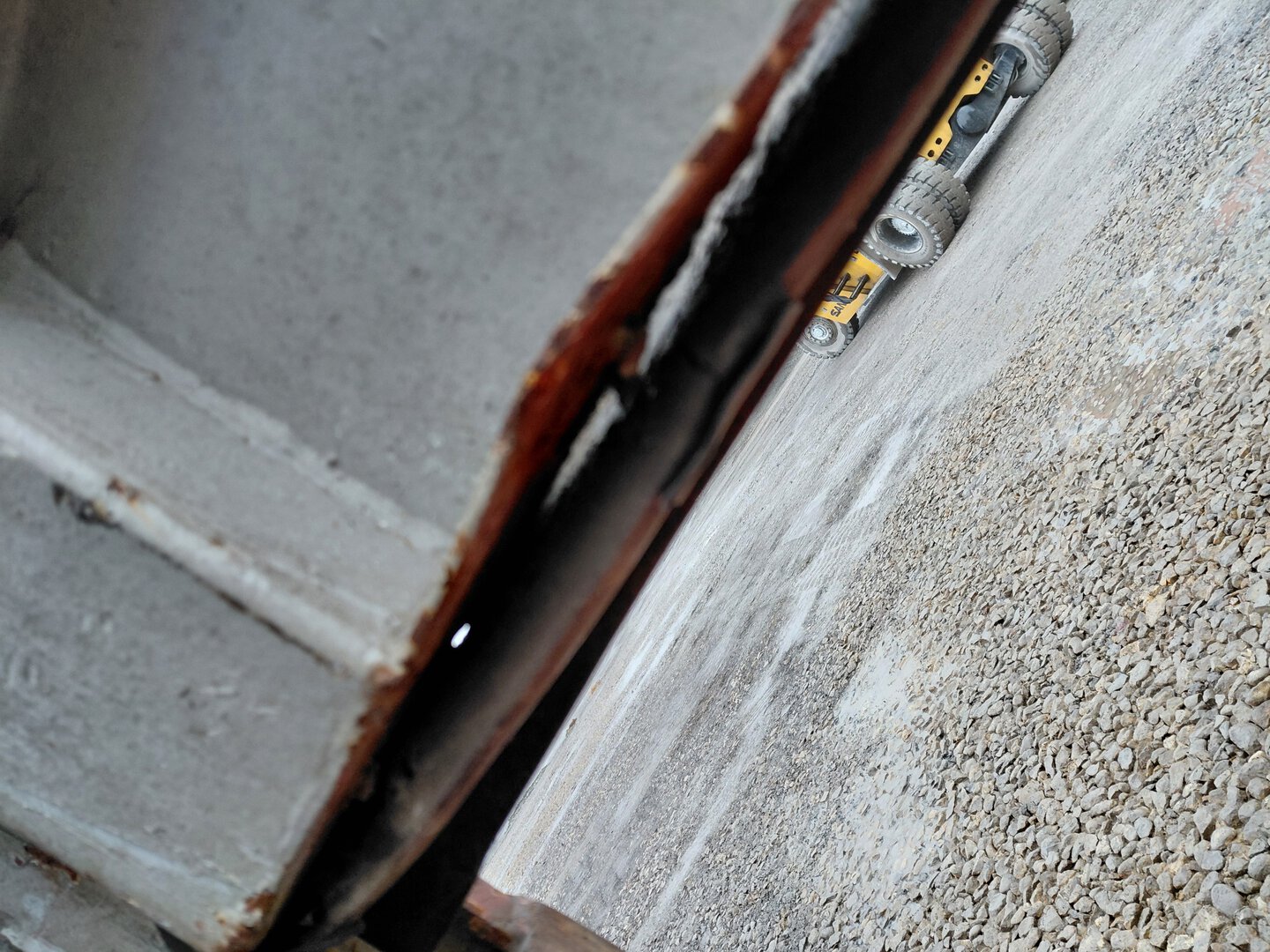 Морской контейнер BMOU2566196