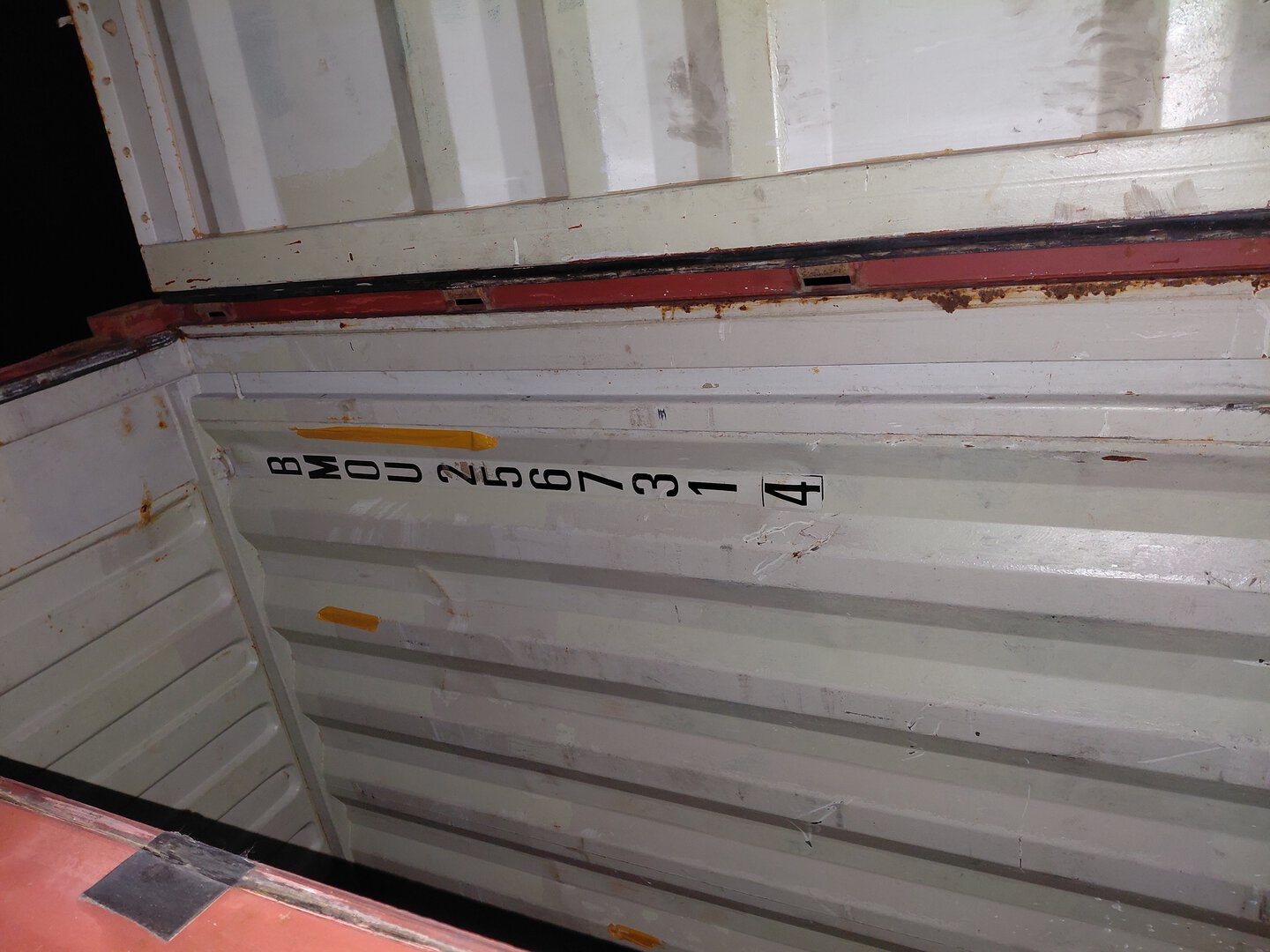 Морской контейнер BMOU2567314