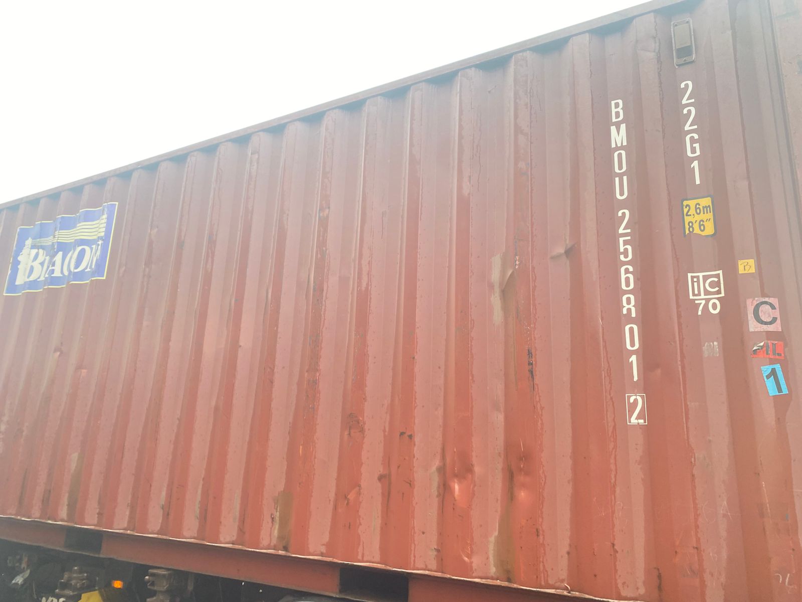 Морской контейнер BMOU2568012