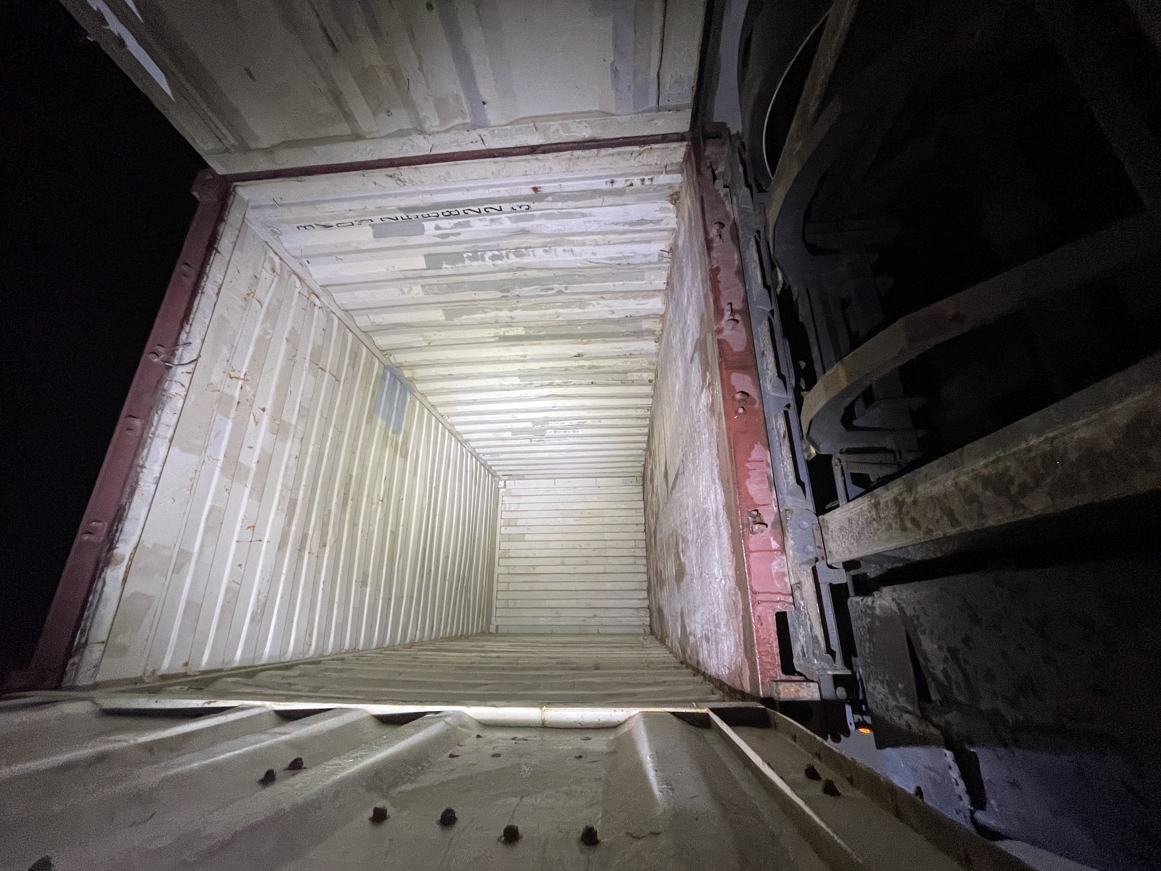 Морской контейнер BMOU2568223