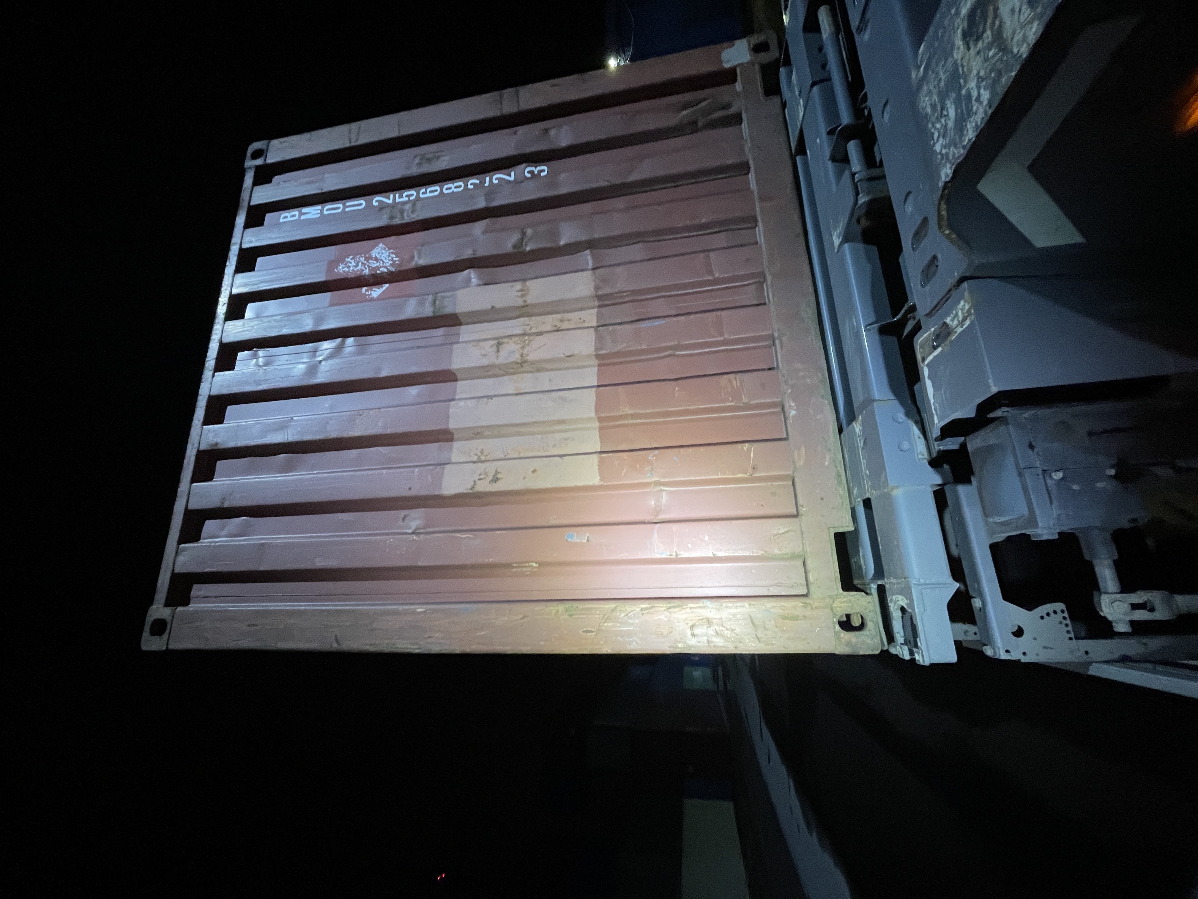 Морской контейнер BMOU2568223