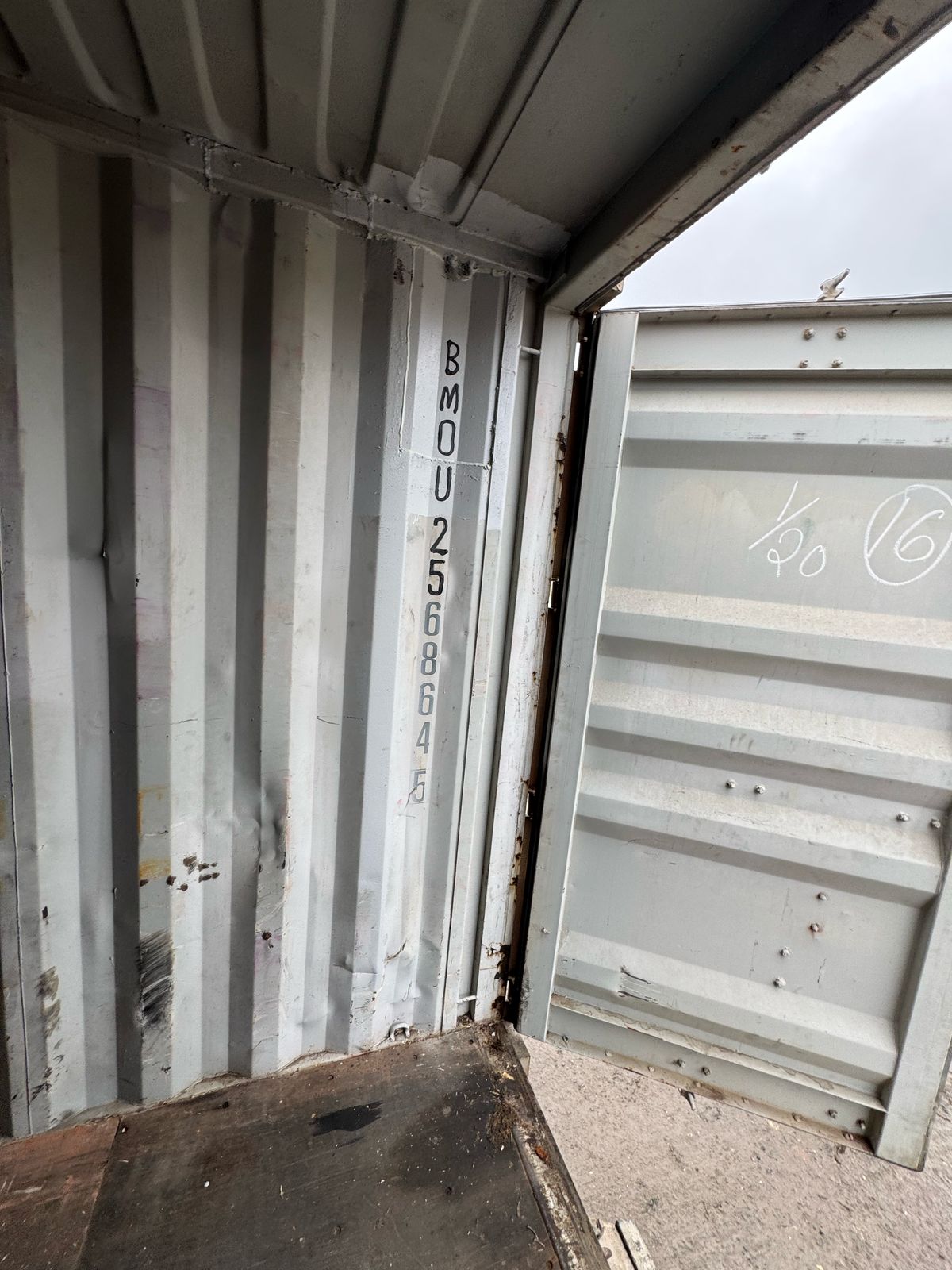 Морской контейнер BMOU2568645