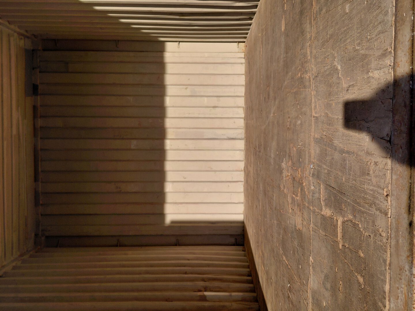 Морской контейнер BMOU2569148