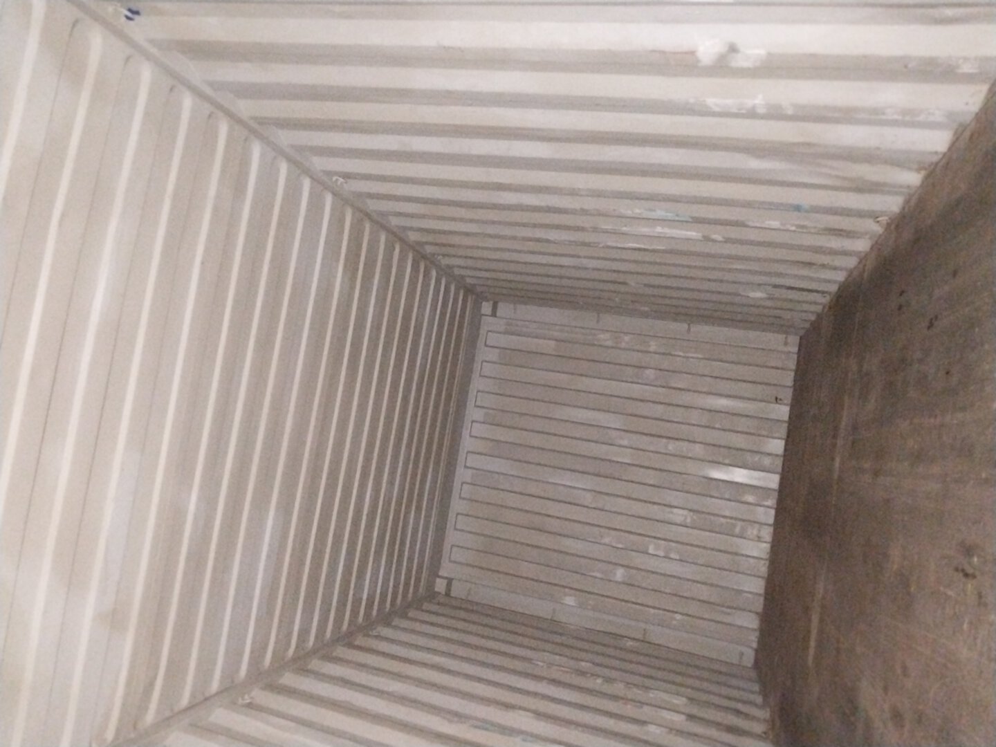 Морской контейнер BMOU2569209