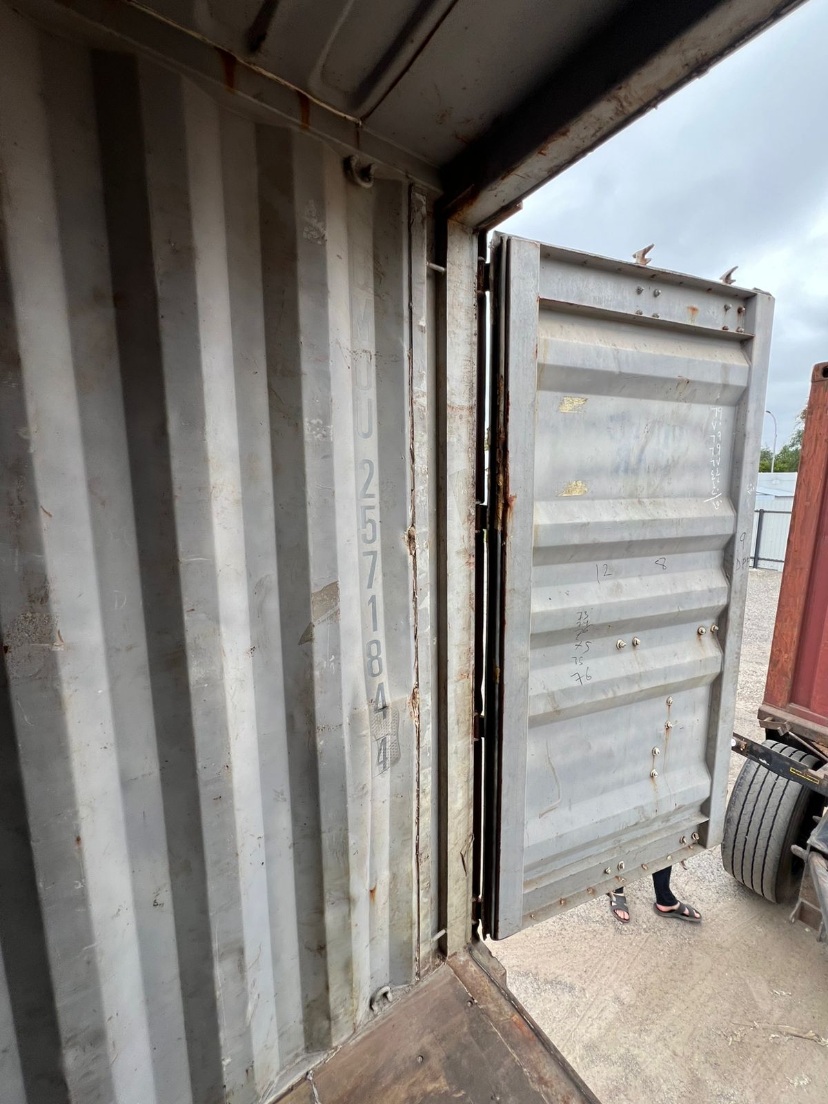 Морской контейнер BMOU2571844