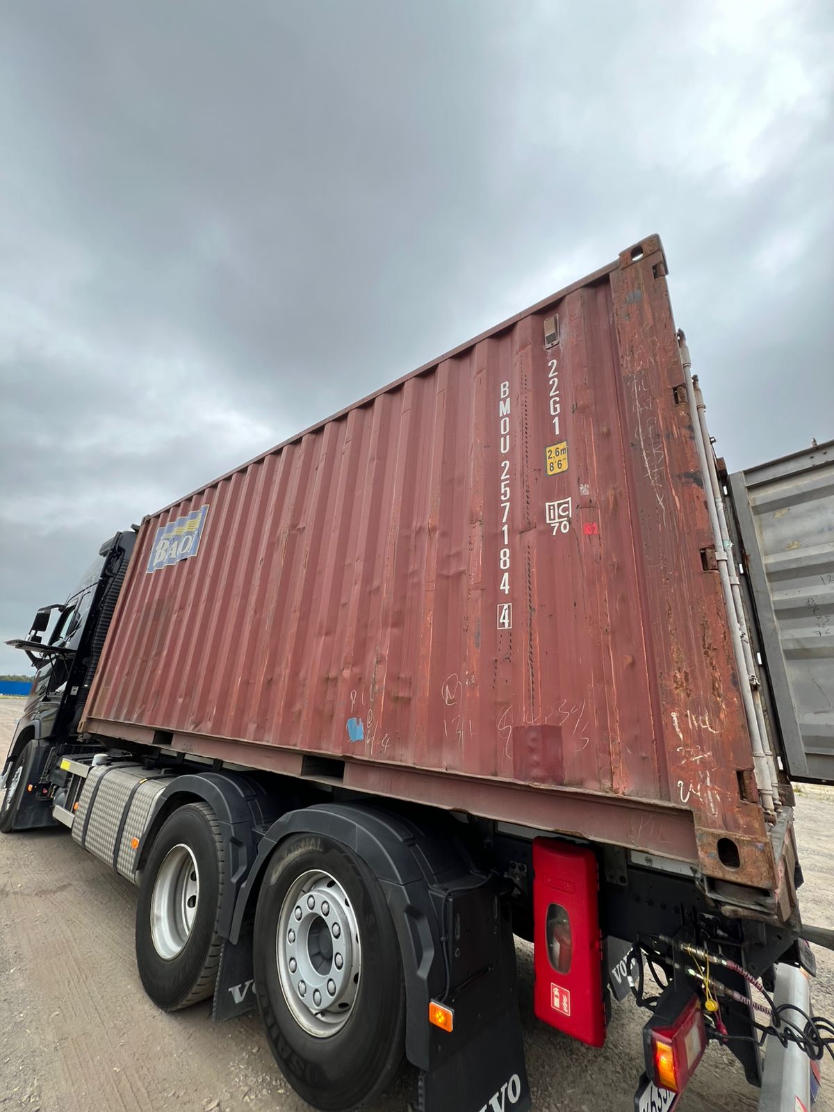 Морской контейнер BMOU2571844