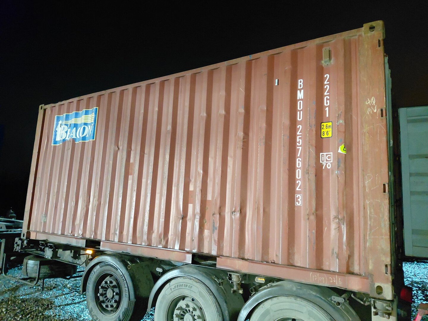 Морской контейнер BMOU2576023