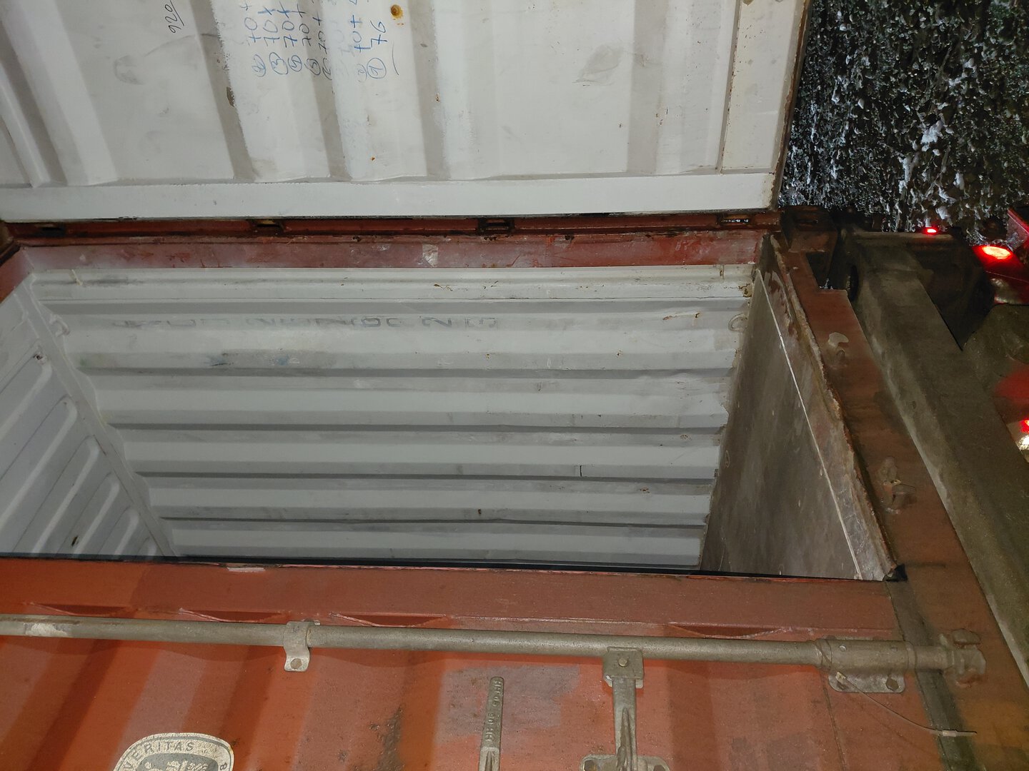 Морской контейнер BMOU2576023