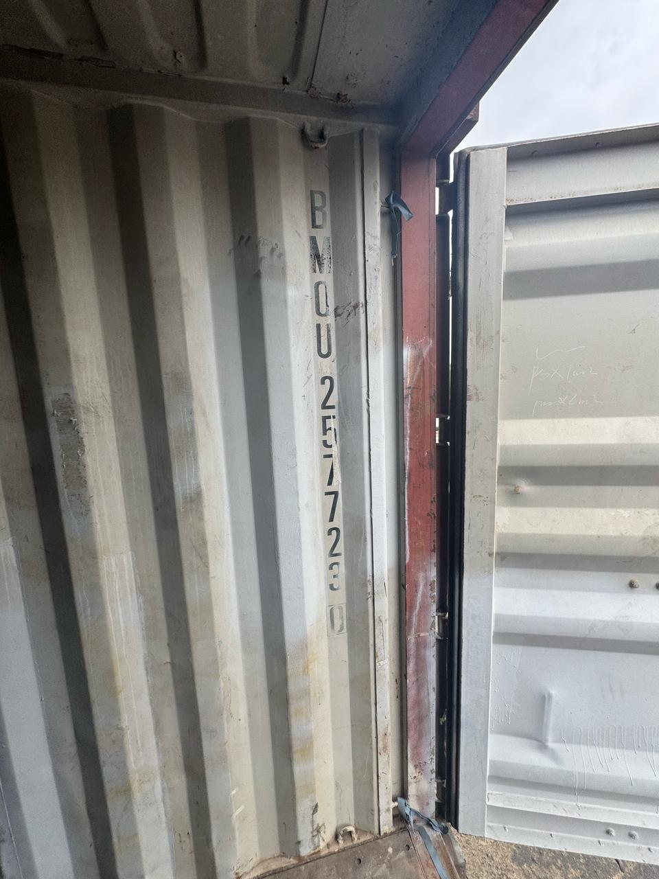 Морской контейнер BMOU2577230