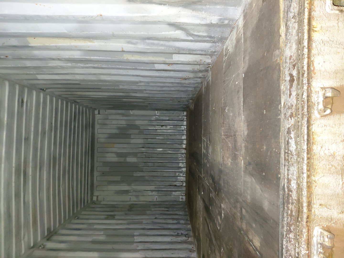 Морской контейнер BMOU2577945