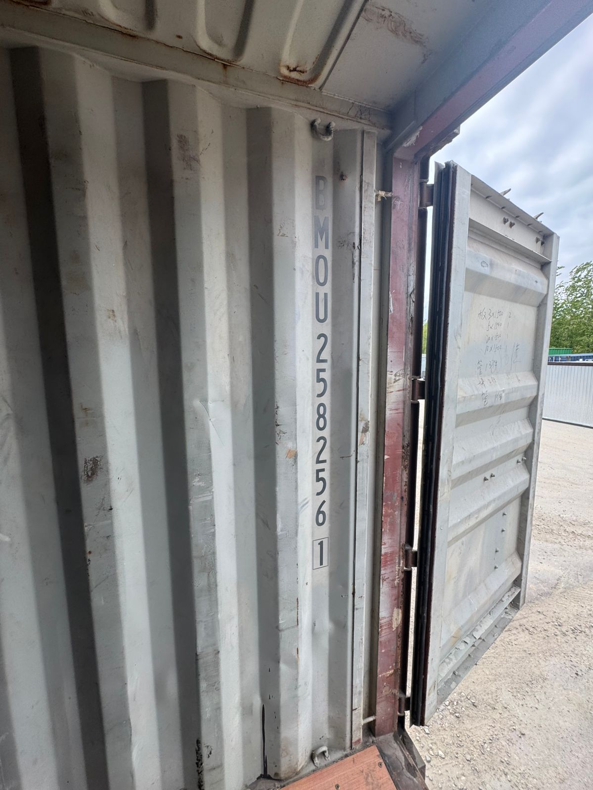 Морской контейнер BMOU2582561