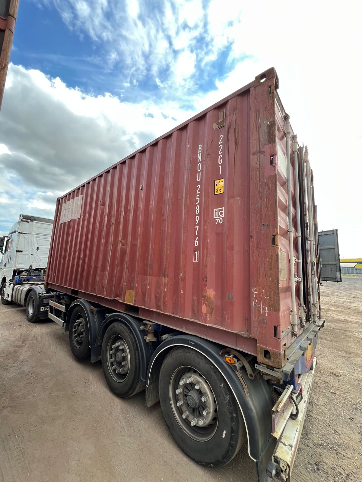 Морской контейнер BMOU2589761