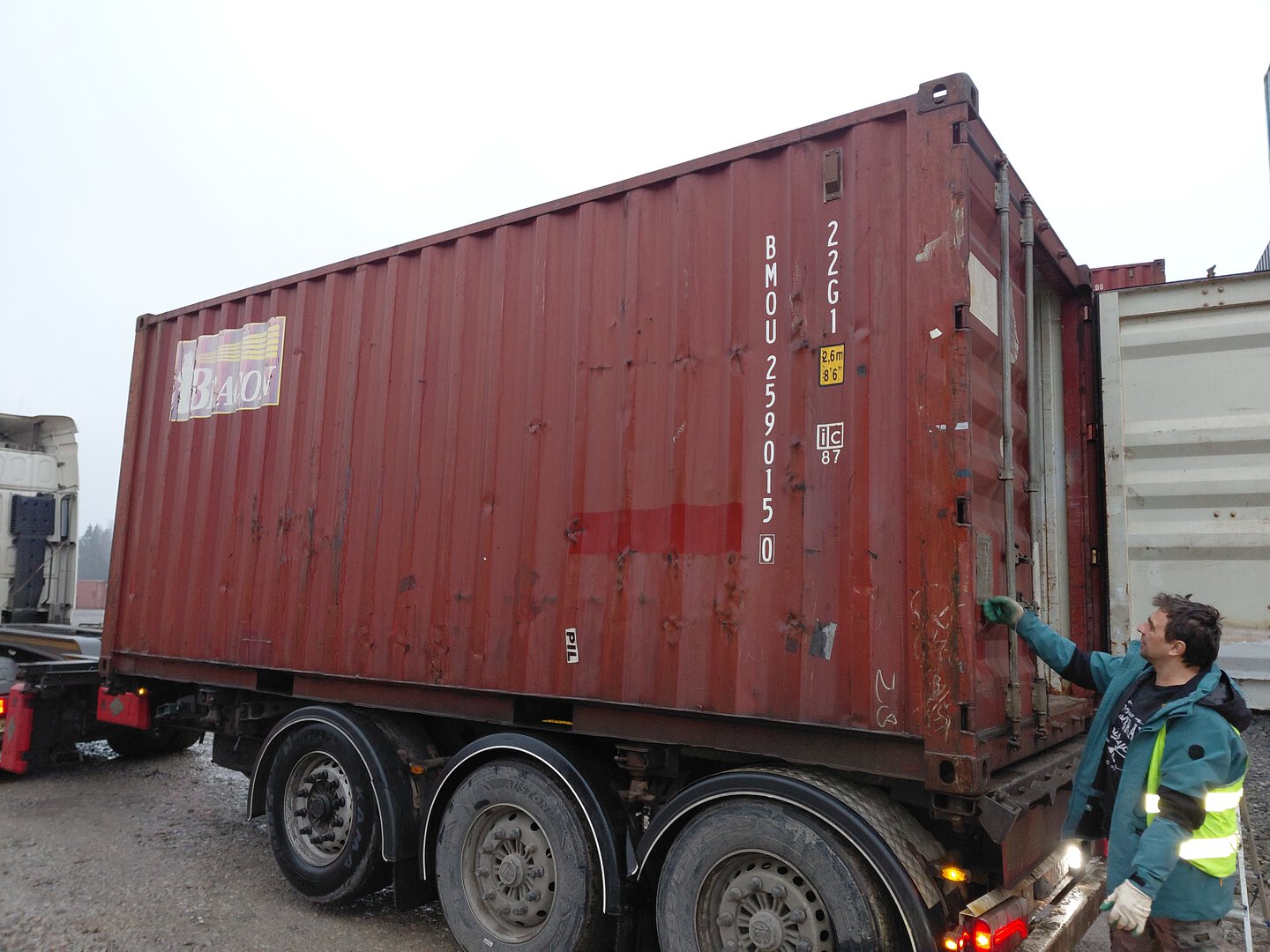 Морской контейнер BMOU2590150