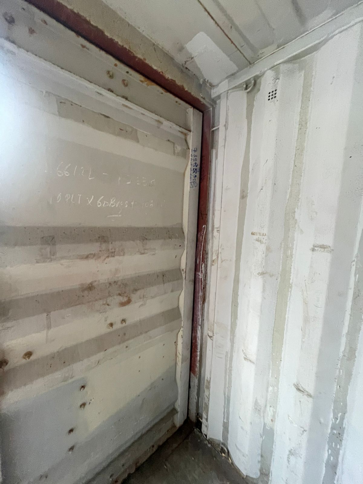 Морской контейнер BMOU2593381