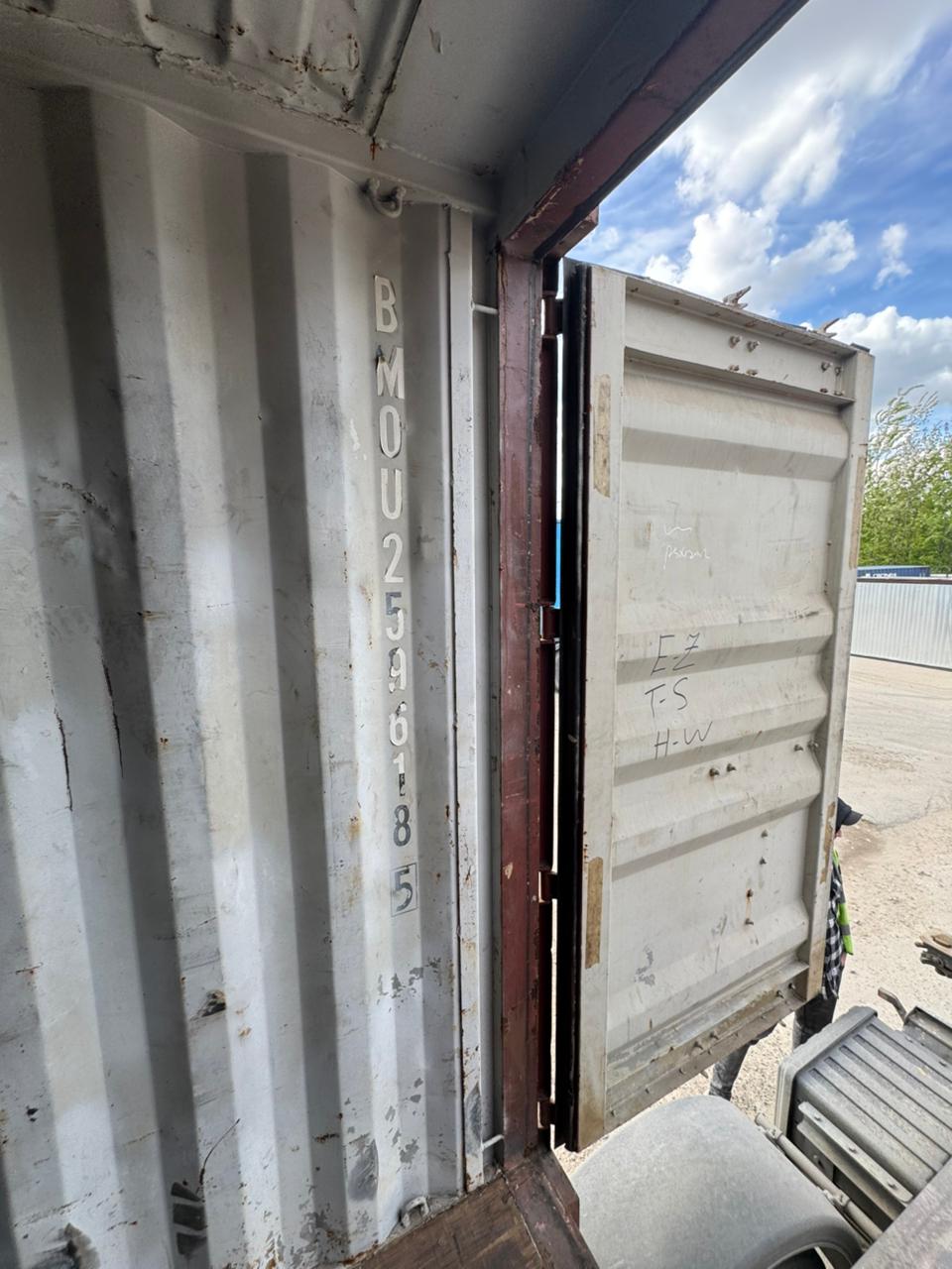 Морской контейнер BMOU2596185