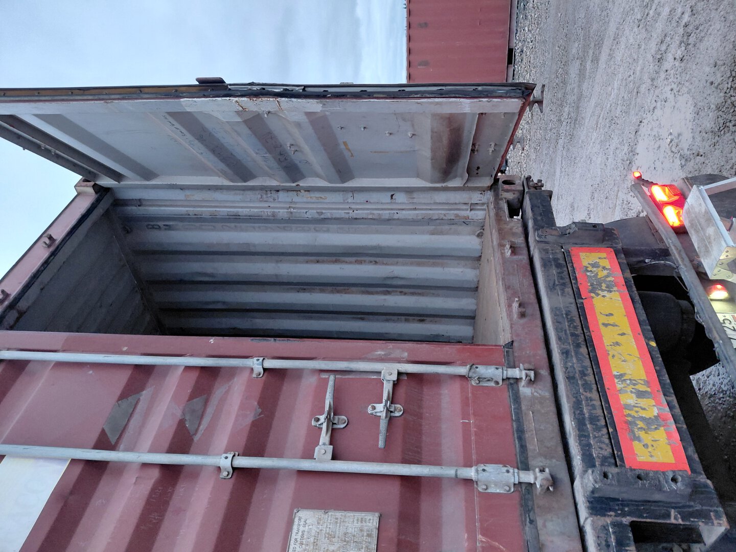 Морской контейнер BMOU2596884