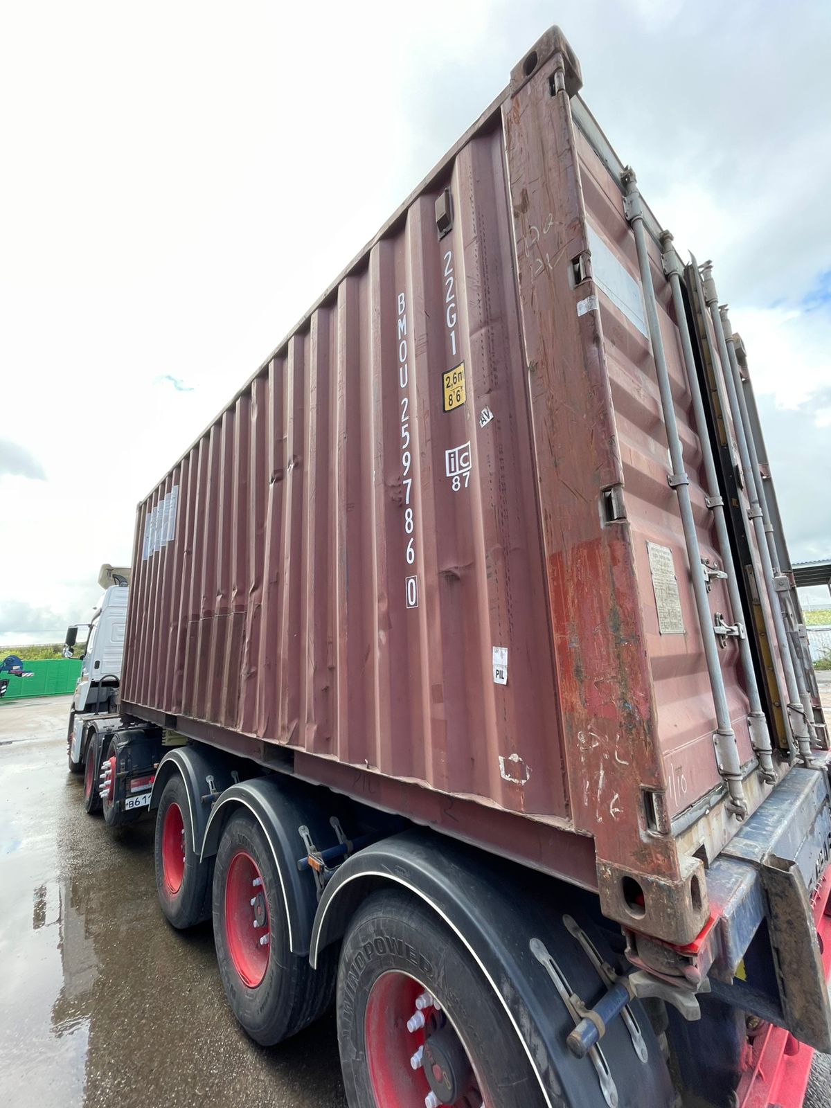 Морской контейнер BMOU2597860