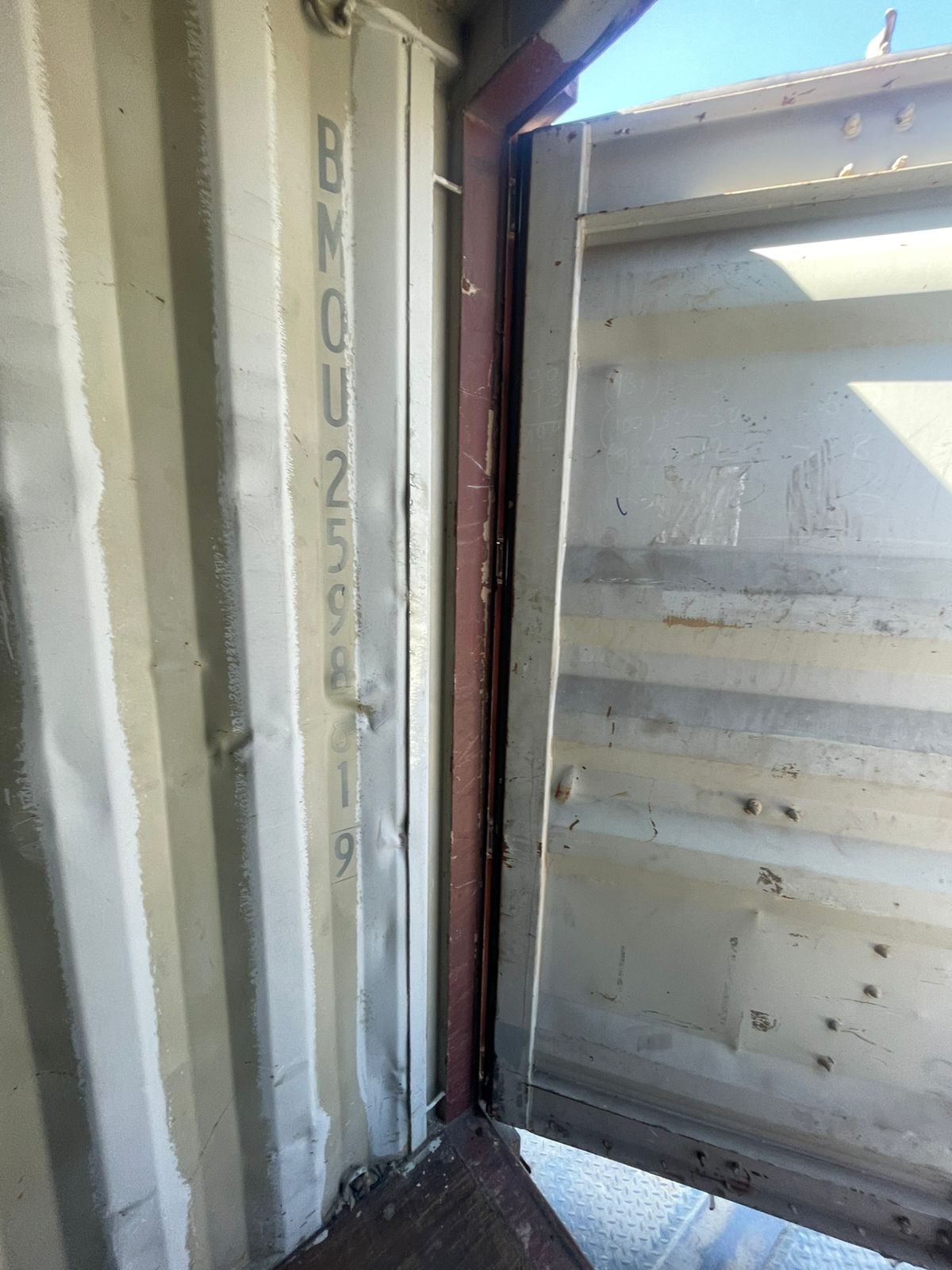 Морской контейнер BMOU2598819