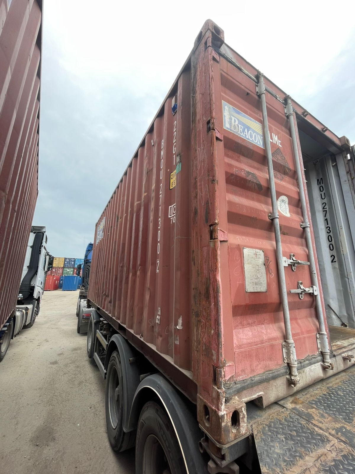 Морской контейнер BMOU2713002