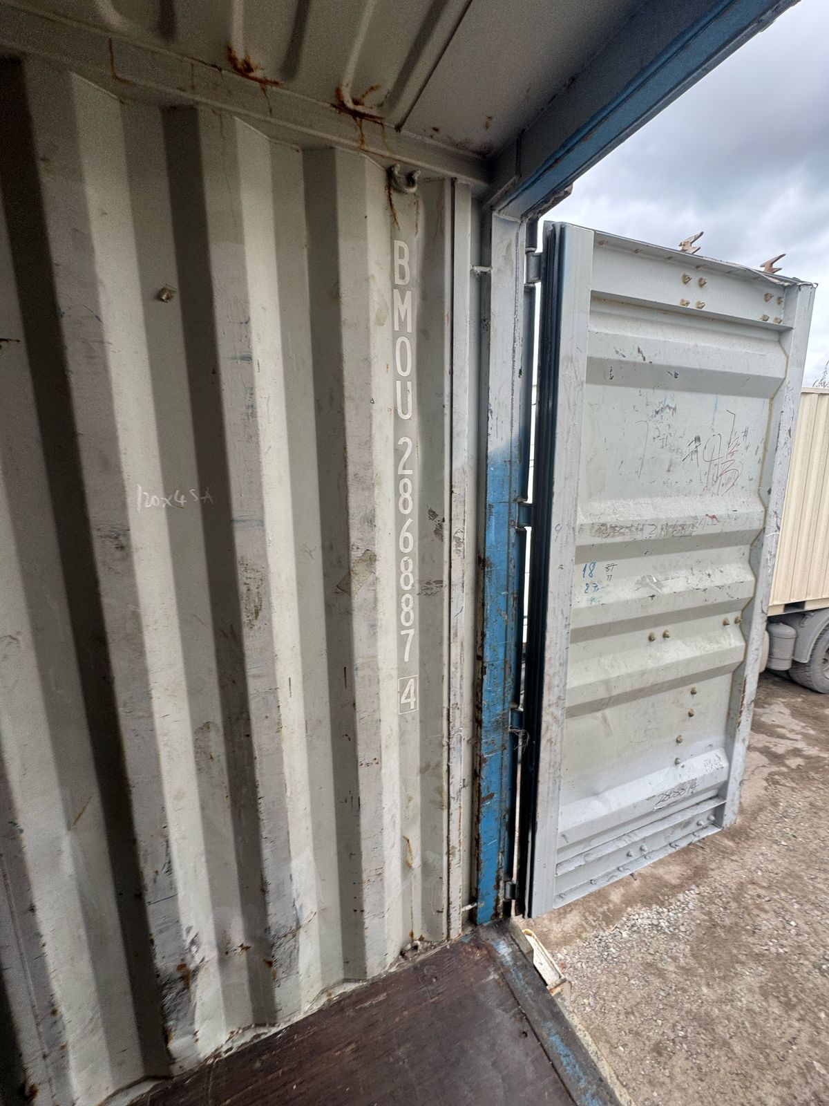 Морской контейнер BMOU2868874