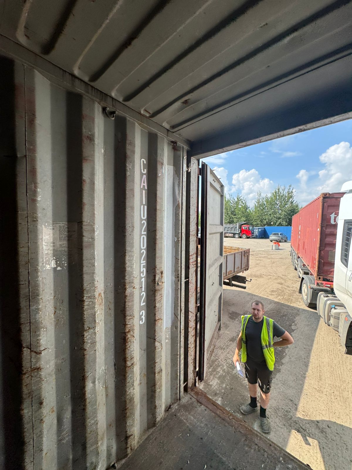 Морской контейнер CAIU2025123