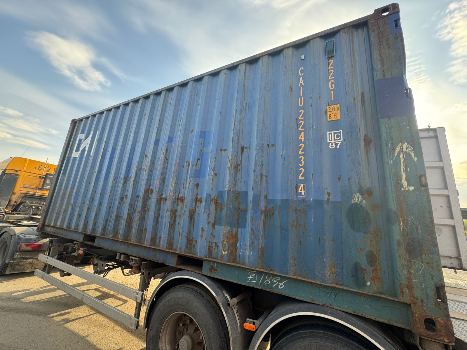 Морской контейнер CAIU2242324