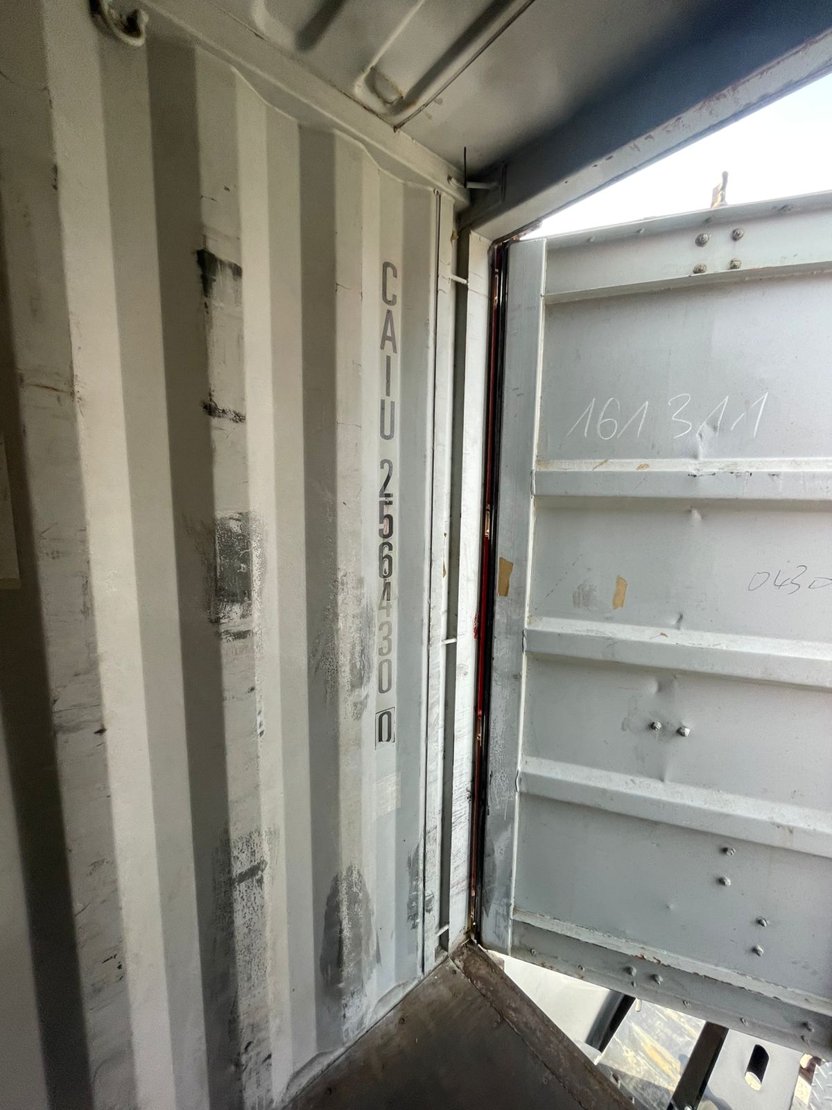 Морской контейнер CAIU2564300