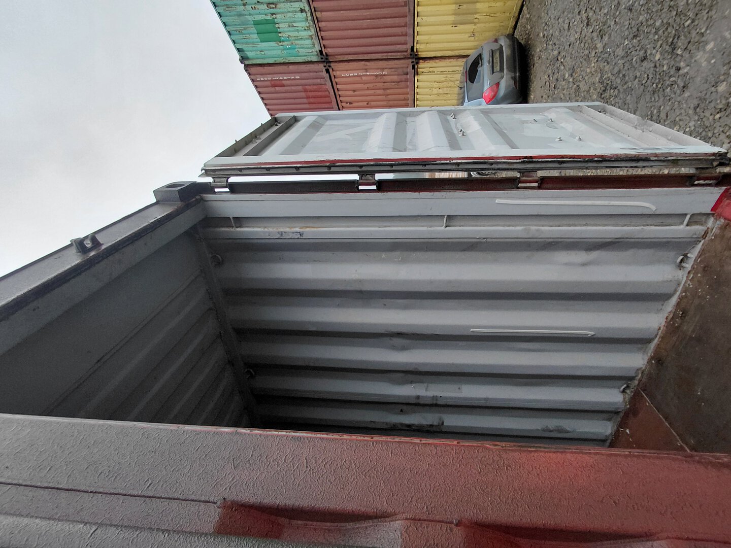 Морской контейнер CAIU2608877