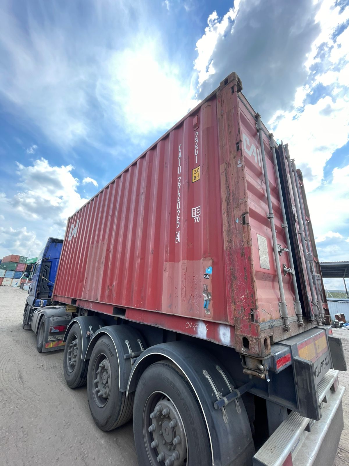 Морской контейнер CAIU2720254