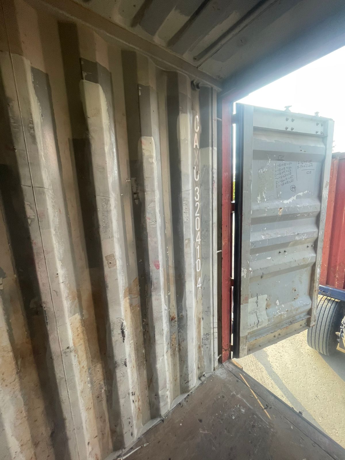 Морской контейнер CAXU3204104